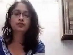 Tamil Hot Beautiful College Girl In New Dress 2020